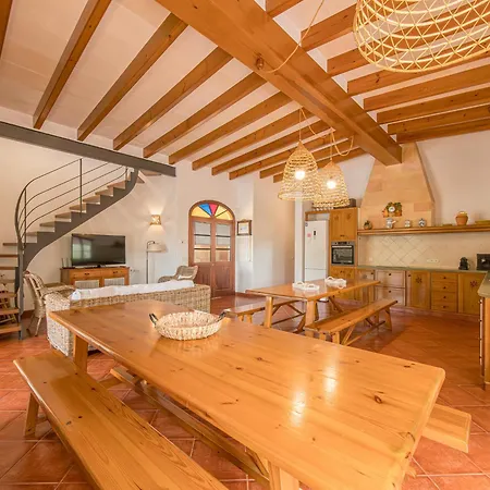 בית נופש Valentina *